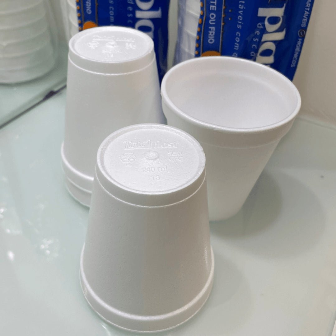 4 Pacotes de Copo de Isopor 240ml Totalplast com 20 unidades - e - dona