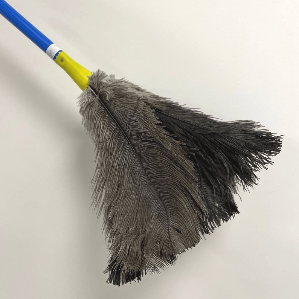 Espanador de Penas de Avestruz MD 40cm Duster - e - dona