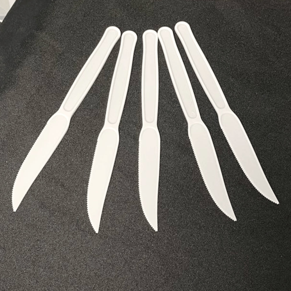 Kit de Faca para Refeição 17,5cm Branca Reforçada Biodegradável Goldenplast 2 Pacotes com 50 unidades - e - dona