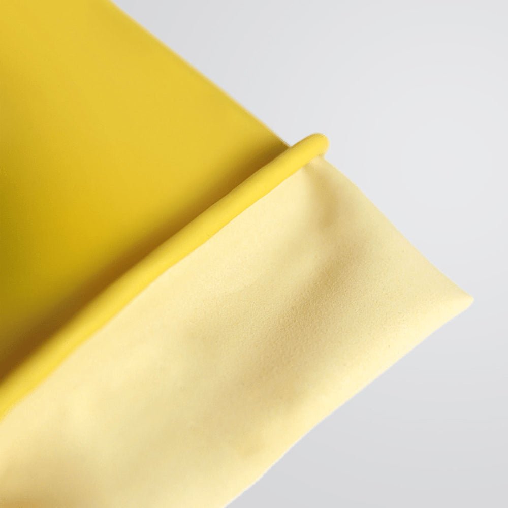 Luva de látex Amarela P TOP Sanro CA 40044 para limpeza, higiene e trabalhos gerais - e - dona