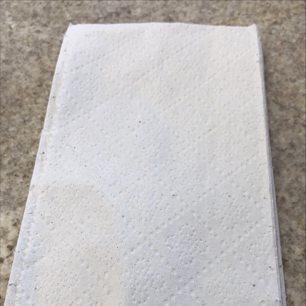 Papel Interfolha Branco 20x21cm 2 dobras folha simples 28g Toppel com Maior Maciez e Resistência em Dispensers de Banheiro - e - dona