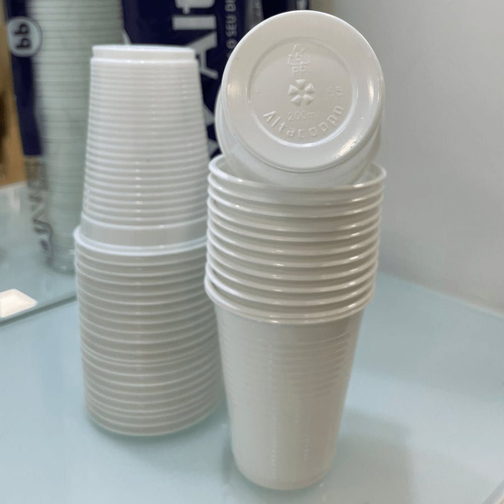 2 Pacotes de Copo de 200ml Branco PP Altacoppo Super Premium com 100 unidades - e - dona