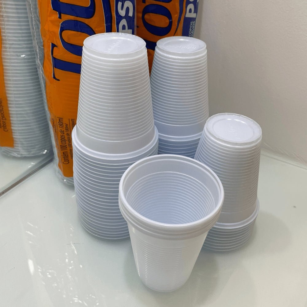 3 Pacotes de Copo de 180ml Branco PS Totalplast com 100 unidades - e - dona
