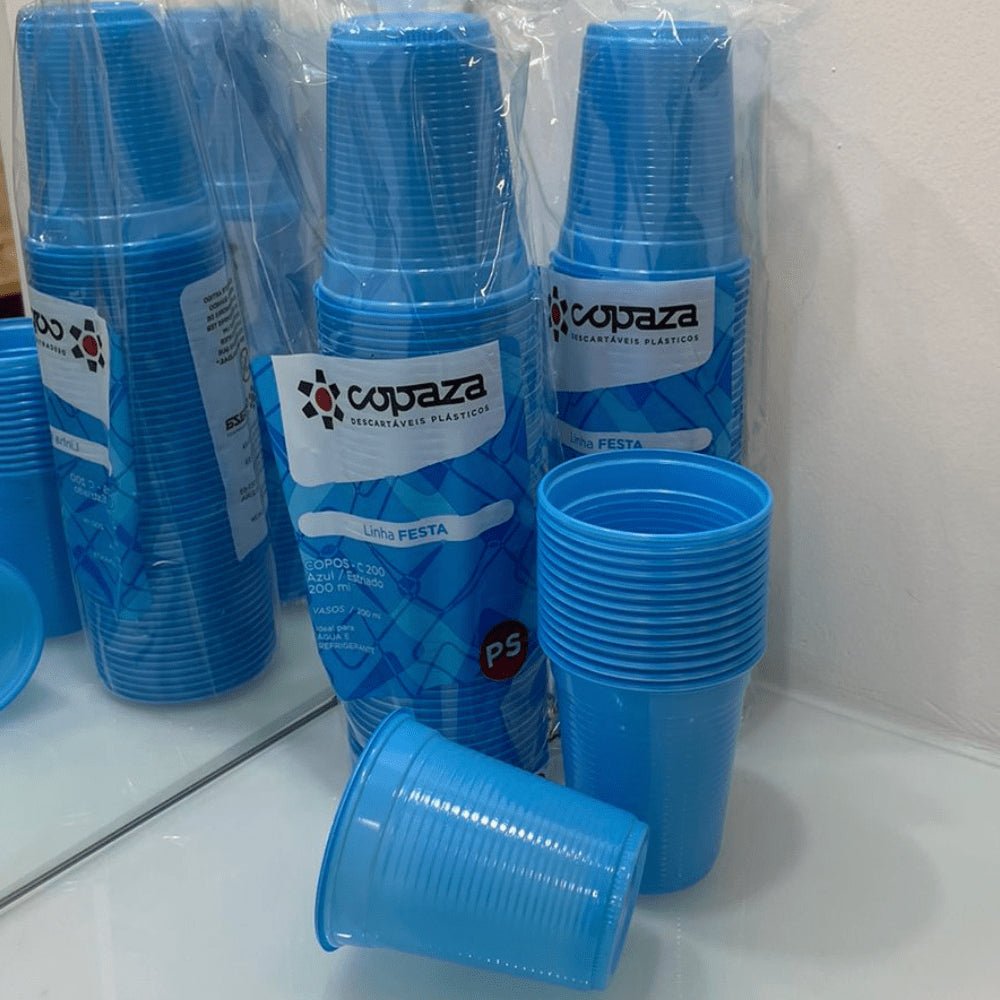 4 Pacotes de Copo de 200ml Azul estriado PS Copaza com 50 unidades - e - dona