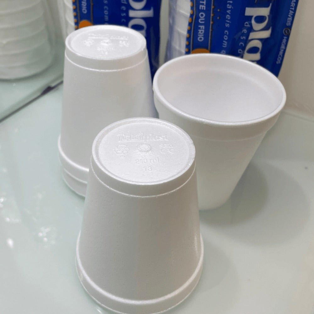 4 Pacotes de Copo de Isopor 240ml Totalplast com 20 unidades - e - dona