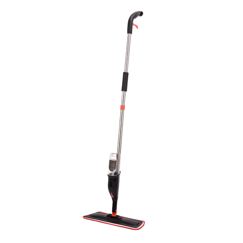 Mop Spray Powermaid de pé em fundo branco, composto por cabo metálico, pega ergonómica preta, reservatório de líquido acoplado e base retangular com pano de microfibra.