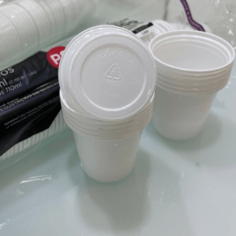 Copo de 110ml Liso Branco Copaza com 3.000 unidades indicado para bebidas quentes - e - dona