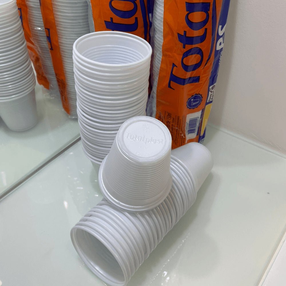 Copo de 150ml Branco PS Totalplast com 2.500 unidades - e - dona
