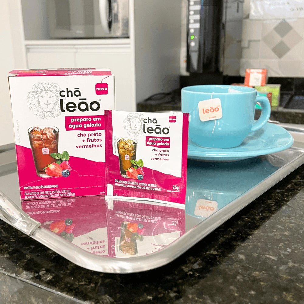 Kit 2 Chás Gelado Leão Preto e Frutas Vermelhas com 10 sachês - e - dona