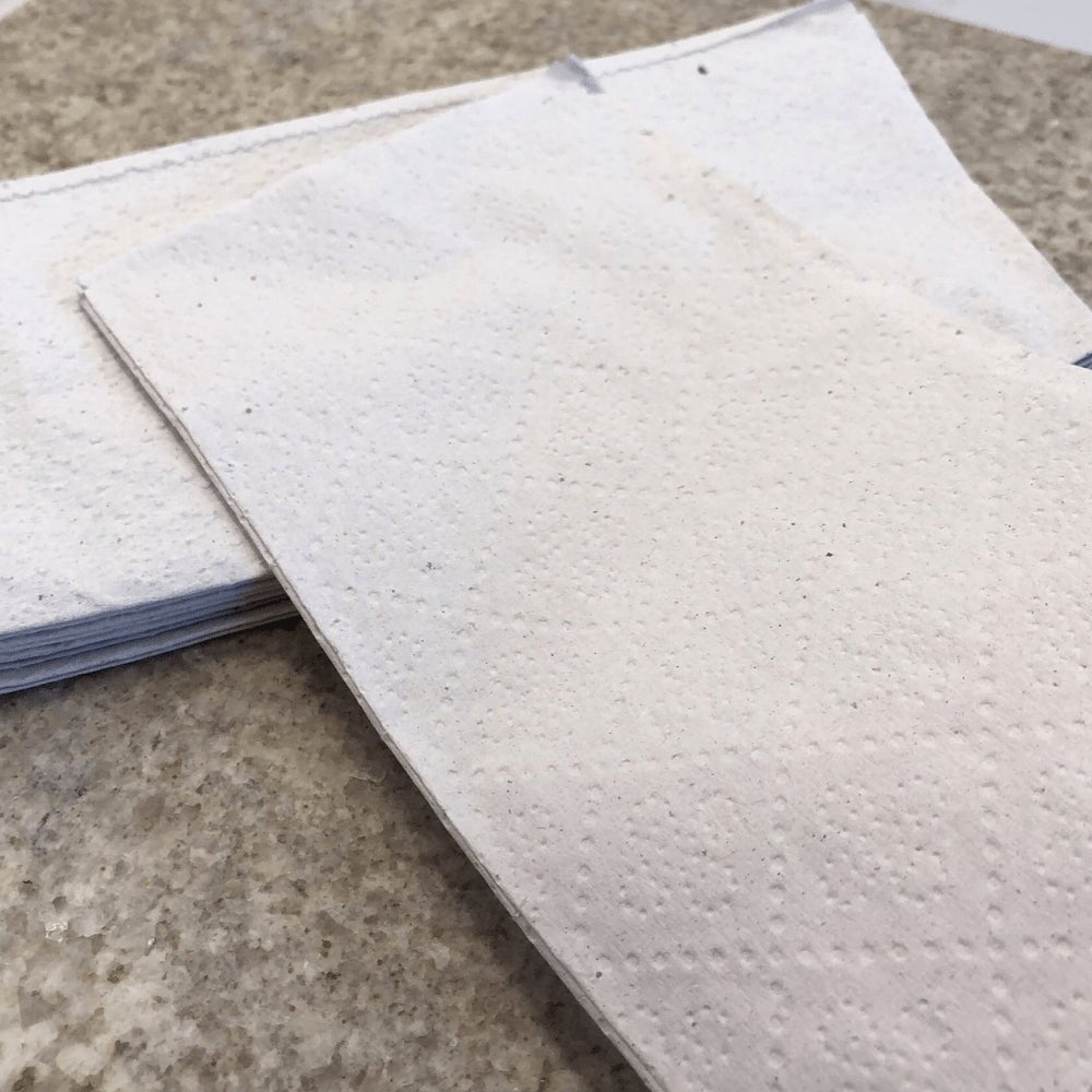 Papel Interfolha Branco 20x21cm 2 dobras folha simples 28g Toppel com Maior Maciez e Resistência em Dispensers de Banheiro - e - dona
