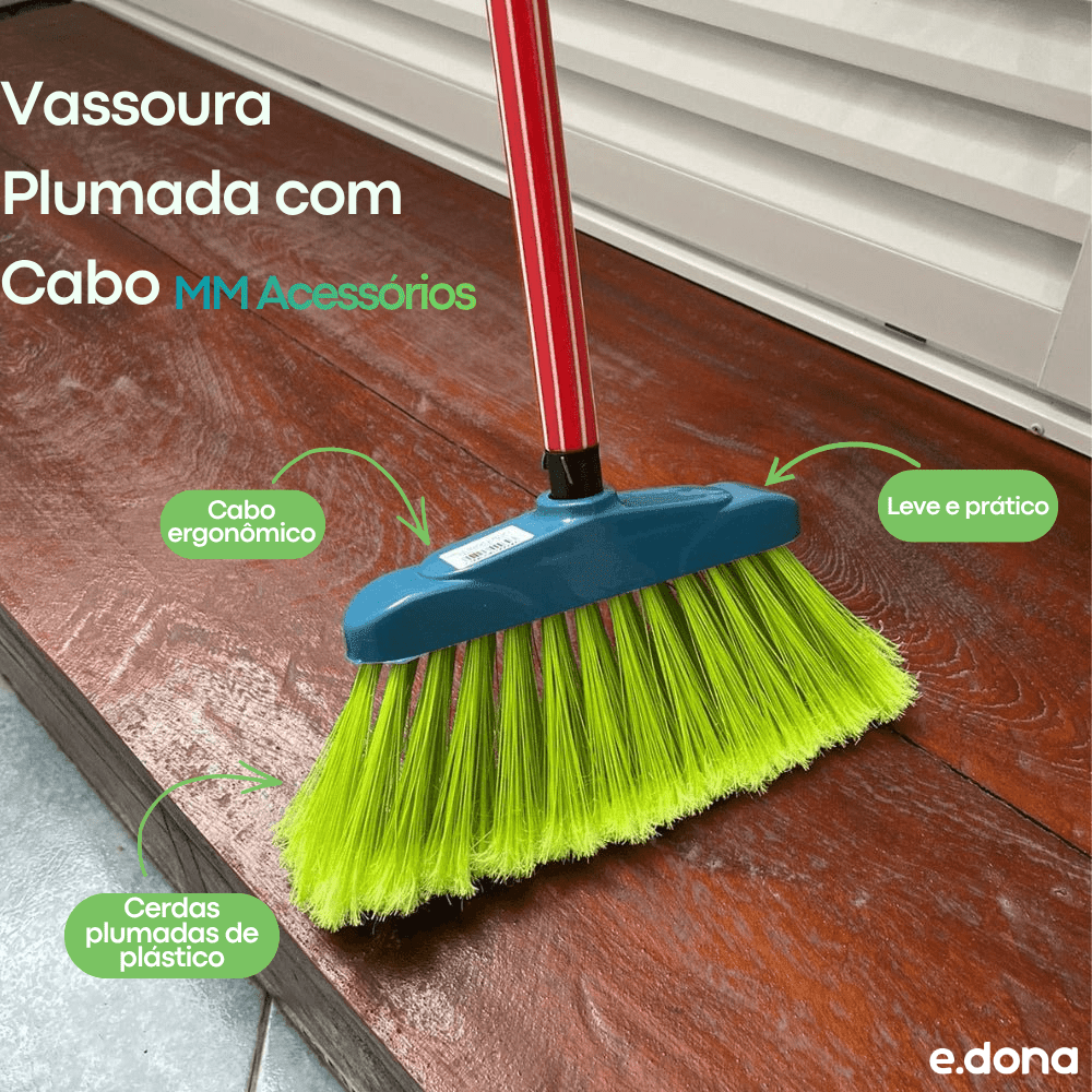 Vassoura Plumada com Cabo – MM Acessórios - e - dona